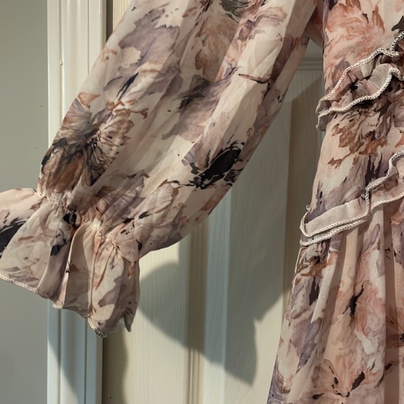 Floral Cocktail Dress - Picture 3 of 4